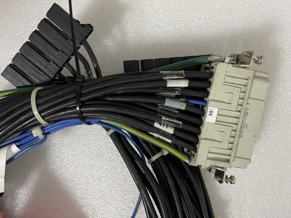 ABB�C(j��)���˾S�޵����E����