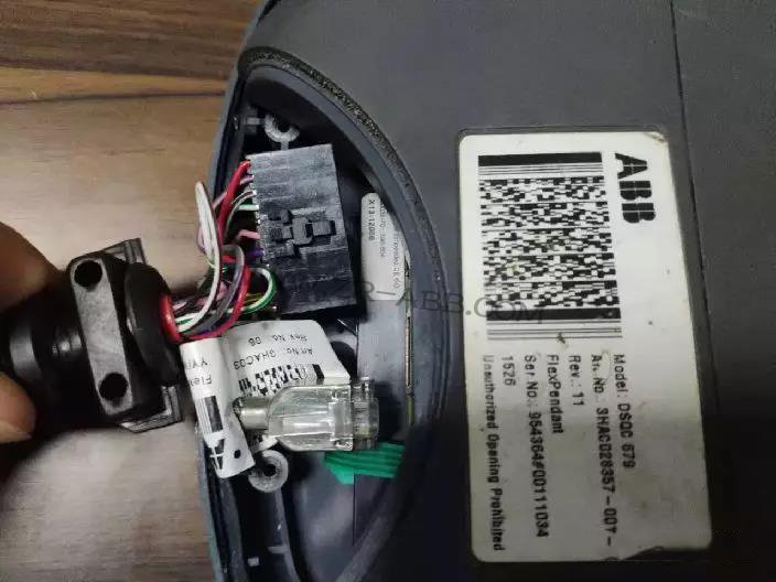 ABB�C(j��)����ʾ�����S�޲���^�̼����Q���E